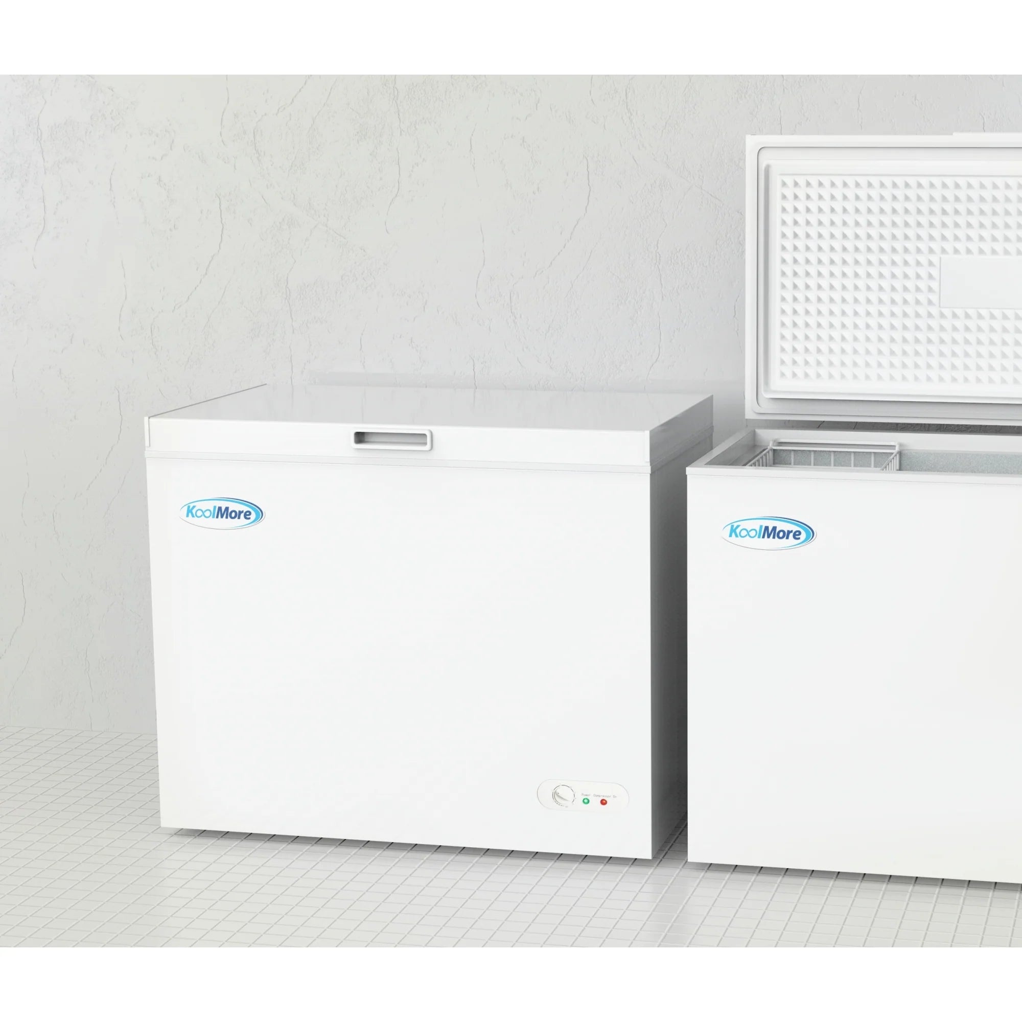 Commercial Chest Freezer, 37 In. 7 cu ft.
