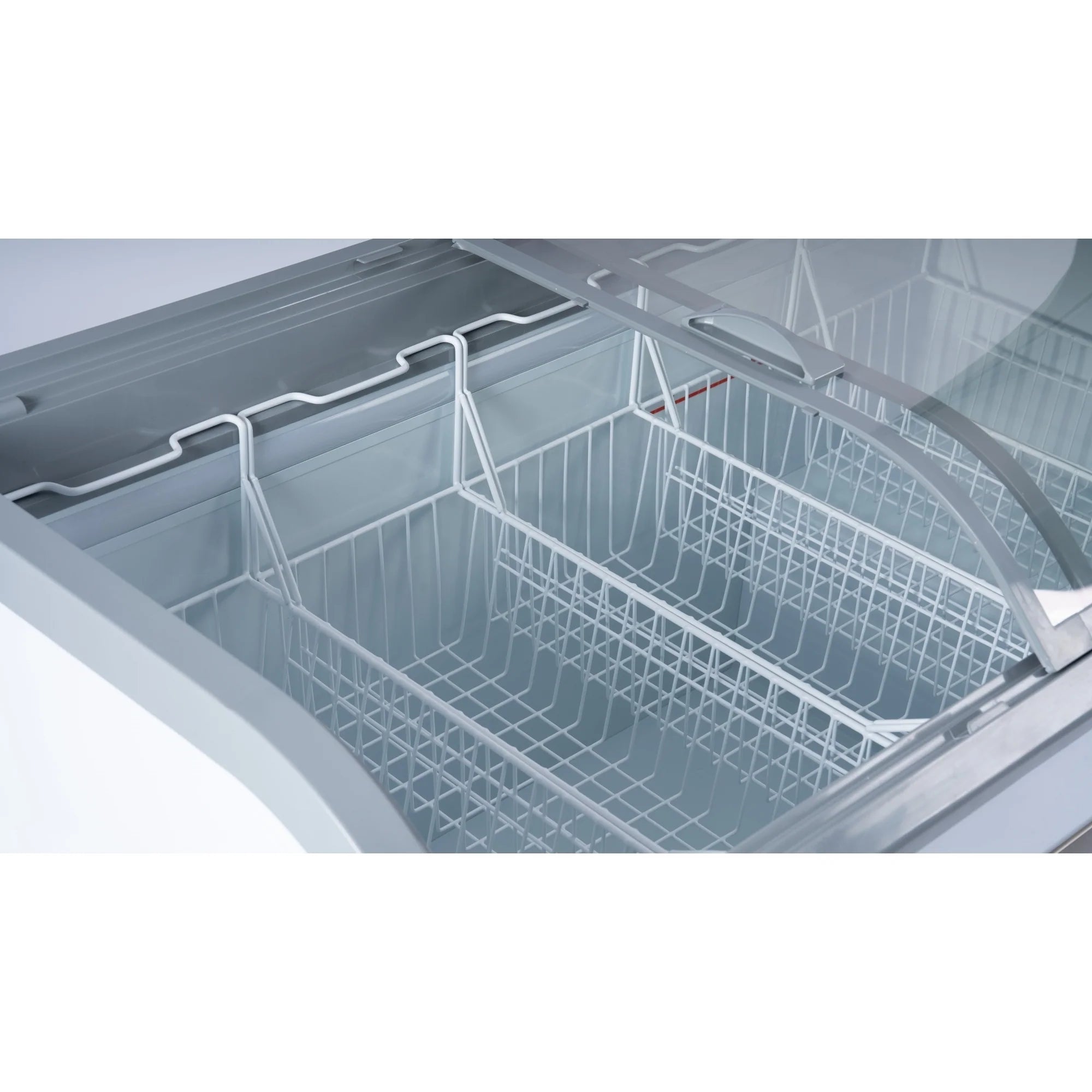 Manual Defrost Island Chest Freezer in White, 58 In. 14 cu. ft.
